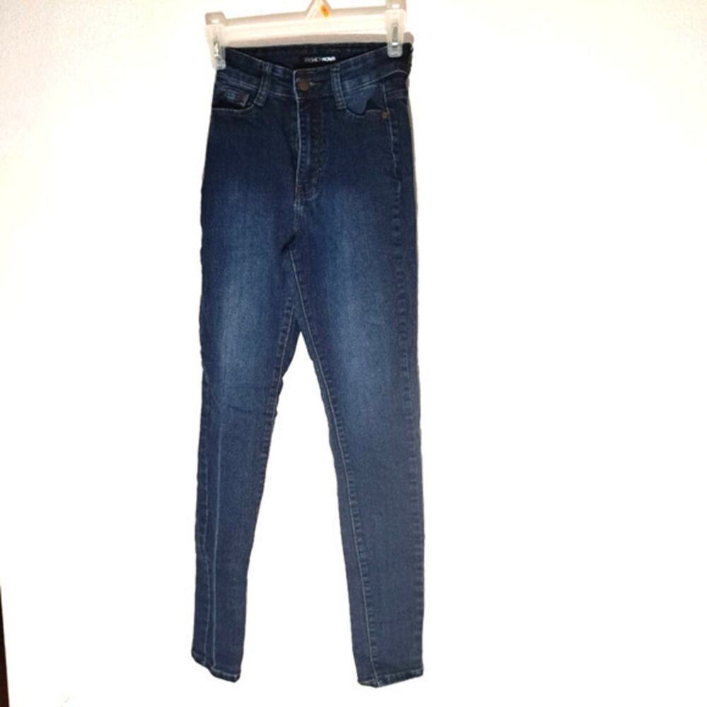 FashiohNova women's blue jeans, size 2/3
